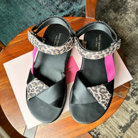 KATE SPADE Dotty Sandal In Taupe/ Black - Picture 13 of 16